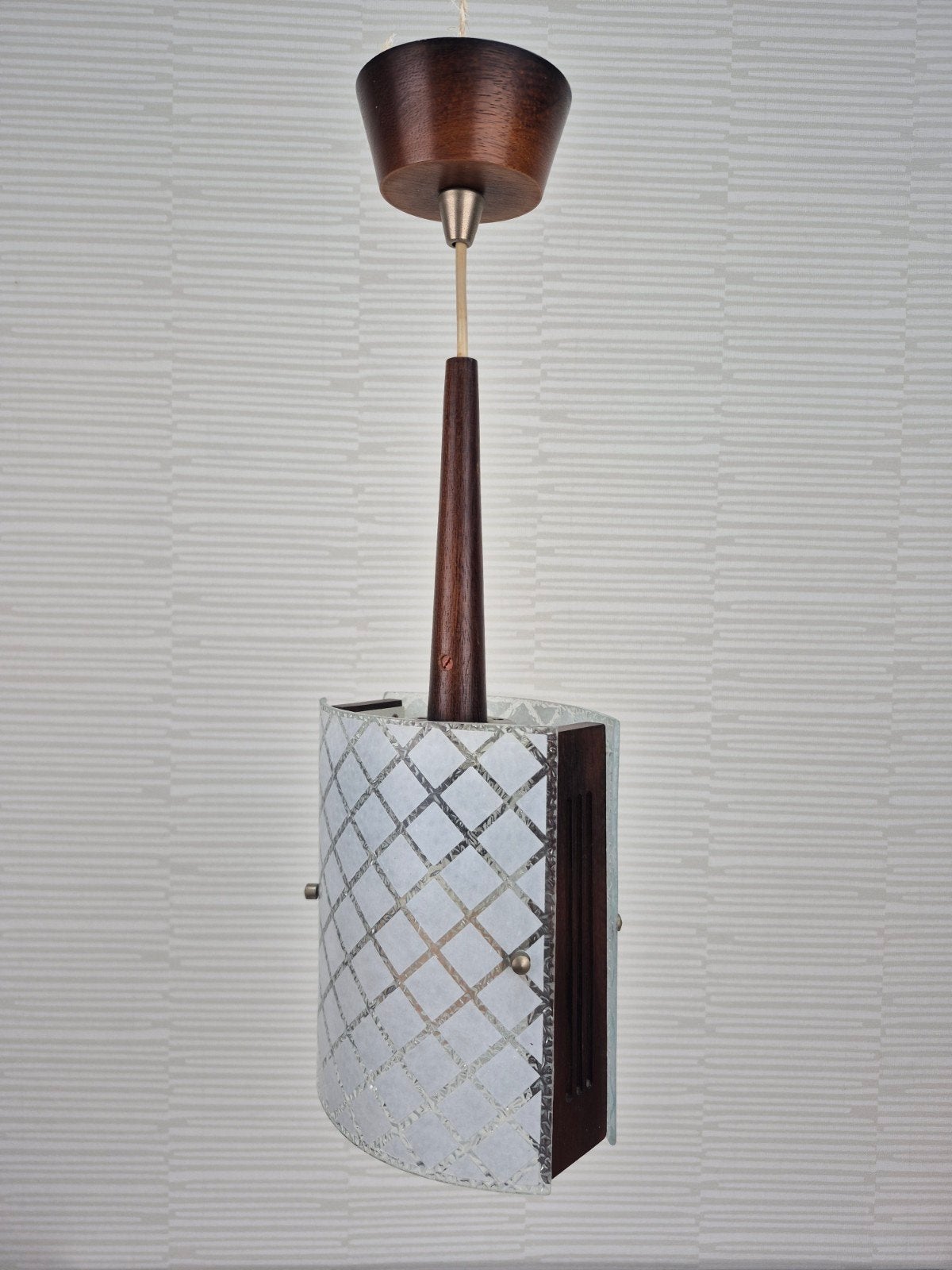 Mid-Century hanglamp in teak en reliëf glas. Vintage lamp., Ophalen of Verzenden, ., ., .