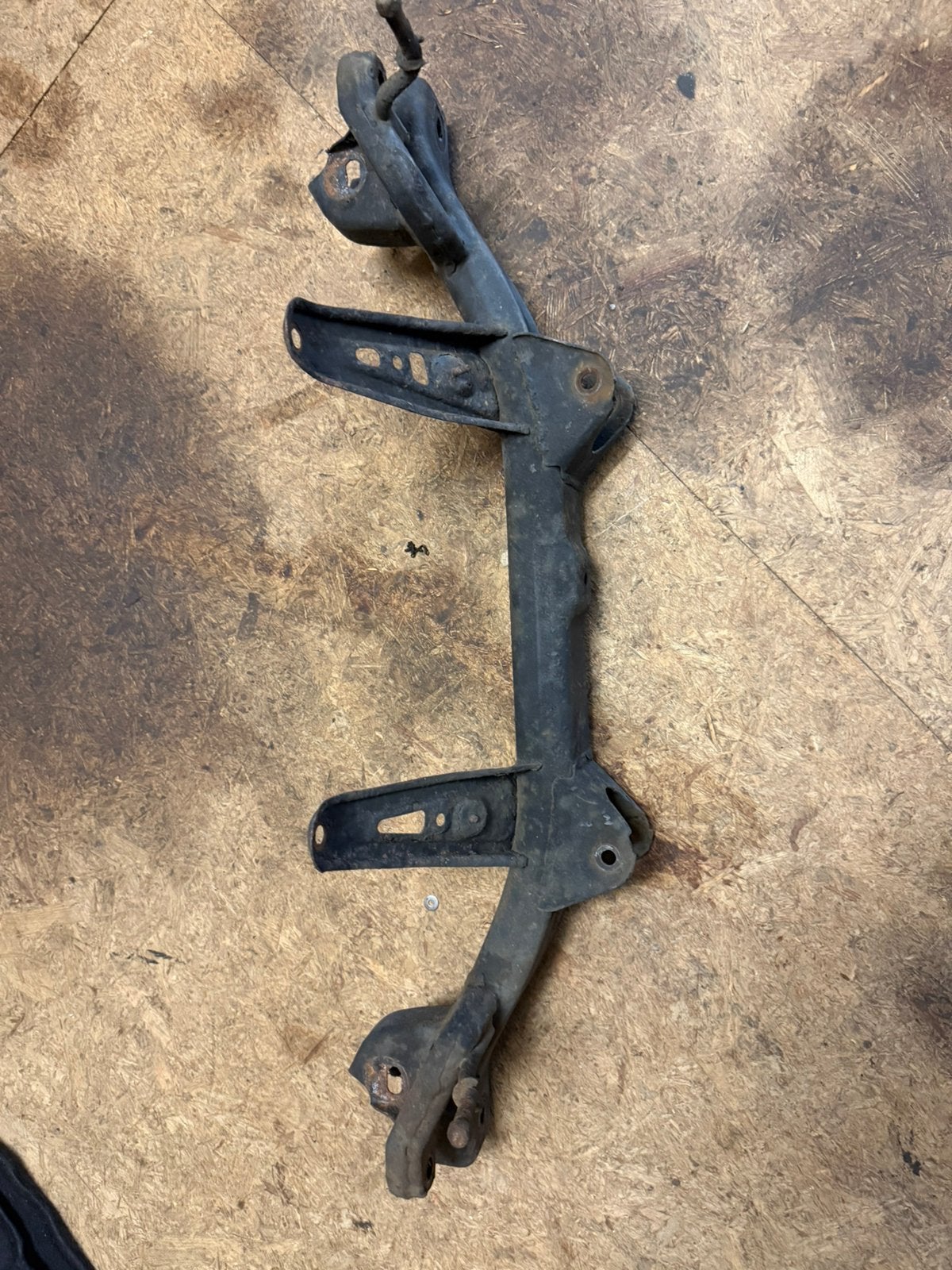 Toyota Celica T23 - Subframe achterzijde, Ophalen, Nieuw, Toyota