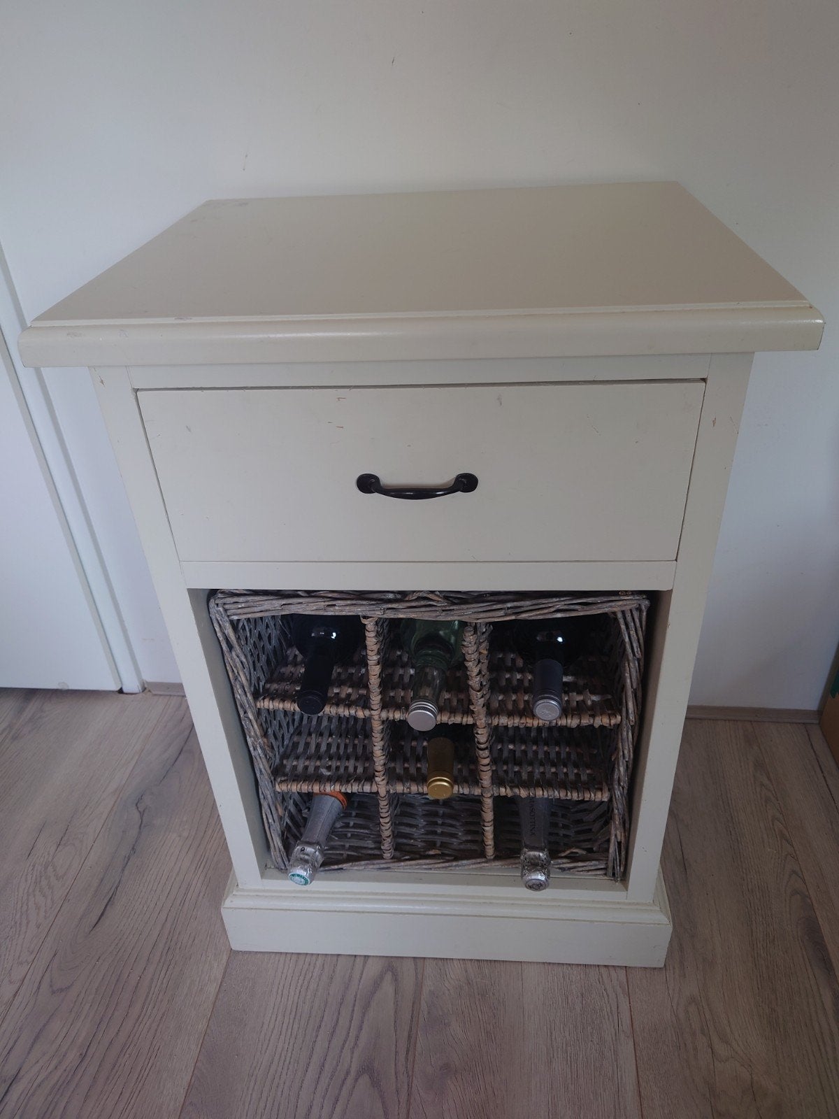 (Wijn) Kastje met lade en rieten mand - 80x55x45 cm, Ophalen, Gebruikt, 75 cm of meer, 60 cm of meer