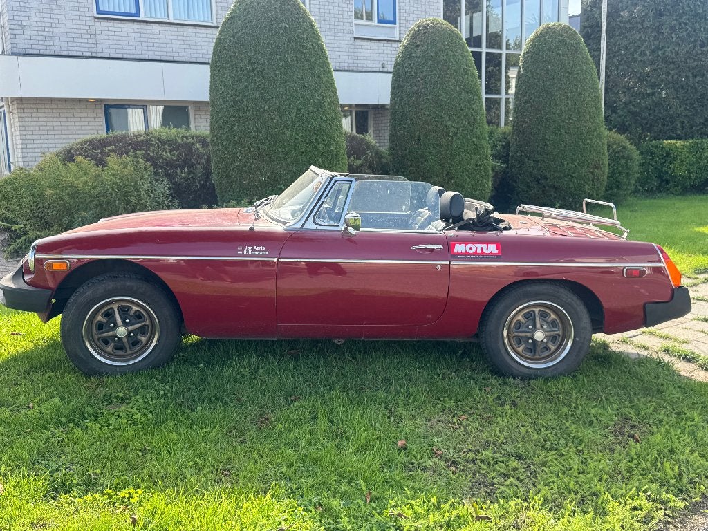 MG B 1.8 Cabriolet 1979 Rood, B, Achterwielaandrijving, Zwart, Cabriolet