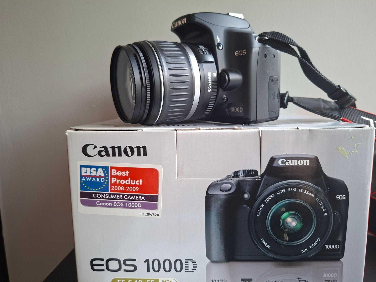 Canon EOS 1000D Spiegelreflexcamera met 18-55mm lenskit, Gebruikt, Spiegelreflex, Canon, Ophalen of Verzenden