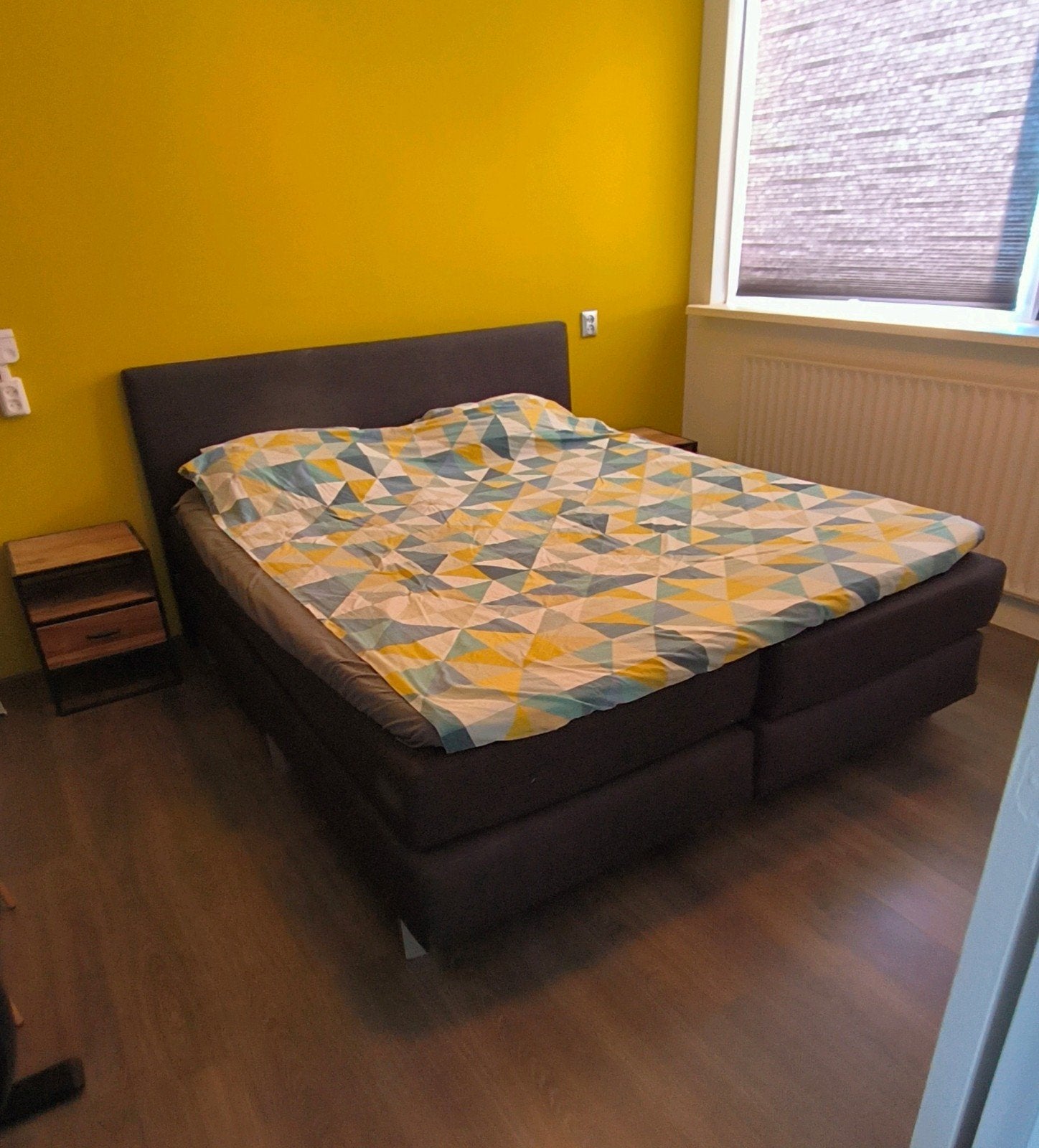 Donkergrijze boxspring 180 x 200, Ophalen, Gebruikt, Tweepersoons, 180 cm