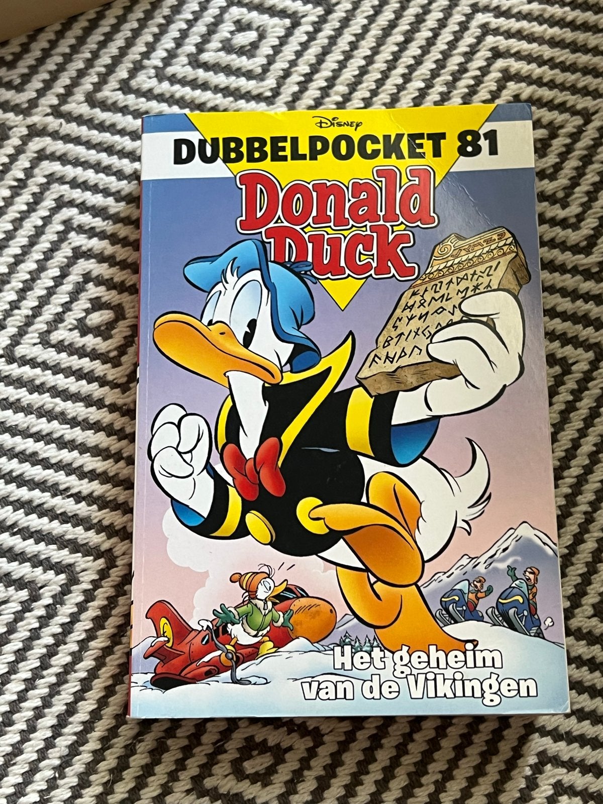 Donald Duck Dubbelpocket 81: Het geheim van de Vikingen, Boeken, Eén stripboek, Ophalen of Verzenden, Gelezen