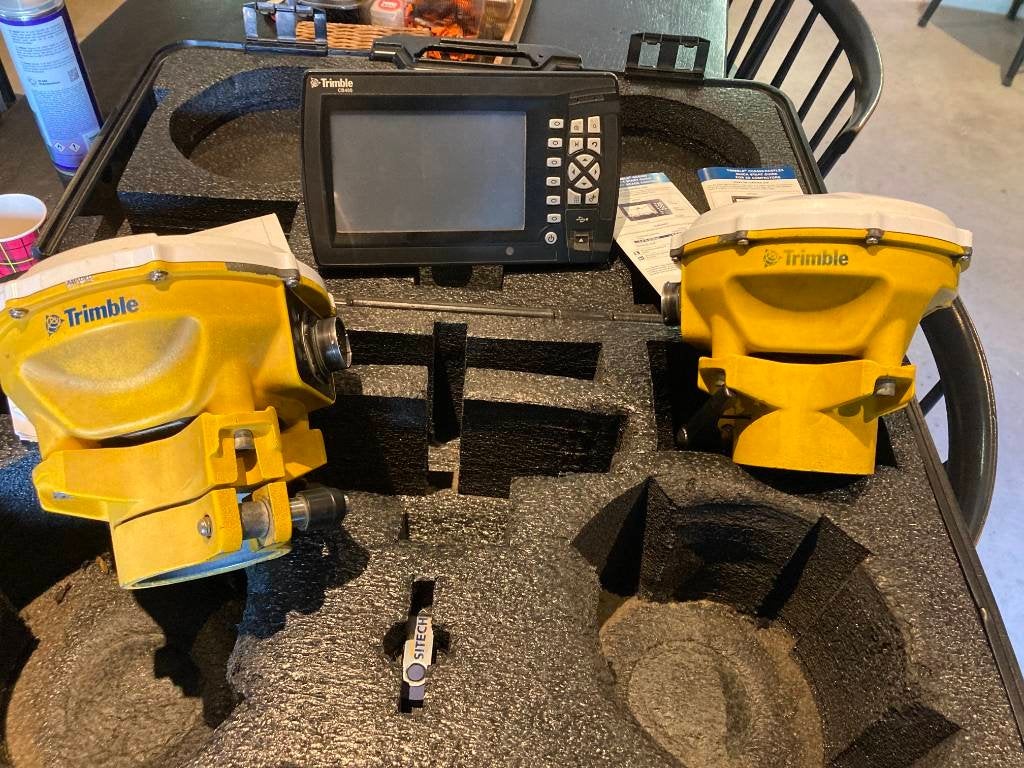Trimble CB460 (bj 2018), Graafmachine