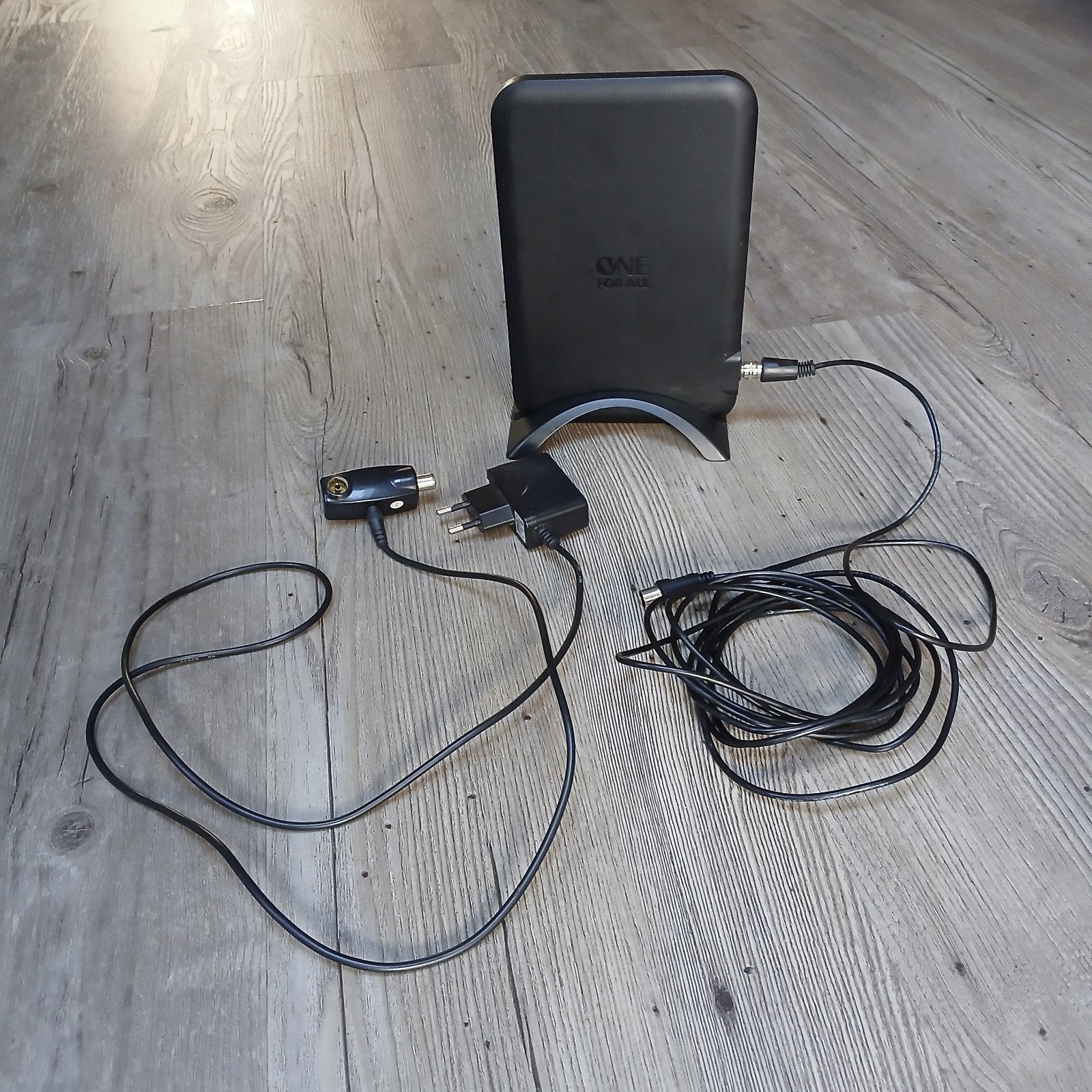 One For All Antenne - Digitenne met signaalversterker, Telecommunicatie, Ophalen of Verzenden, Zo goed als nieuw, Antenne