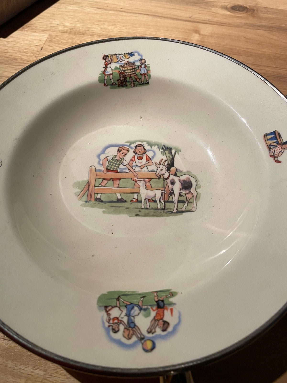 Antiek warmhoudbord / kinderbord met afbeeldingen, Ophalen of Verzenden