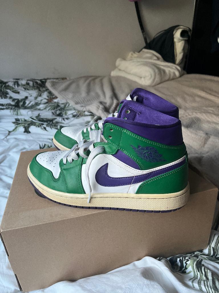 Jordan 1 Mid Incredible Hulk maat 42.5, Ophalen, Overige kleuren, Nike Jordan, Sneakers of Gympen