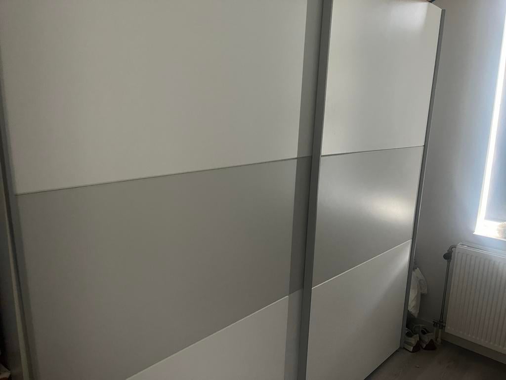 Moderne  schuifdeuren 205cm hoog, Met plank(en), 200 cm of meer, 150 tot 200 cm, Ophalen of Verzenden
