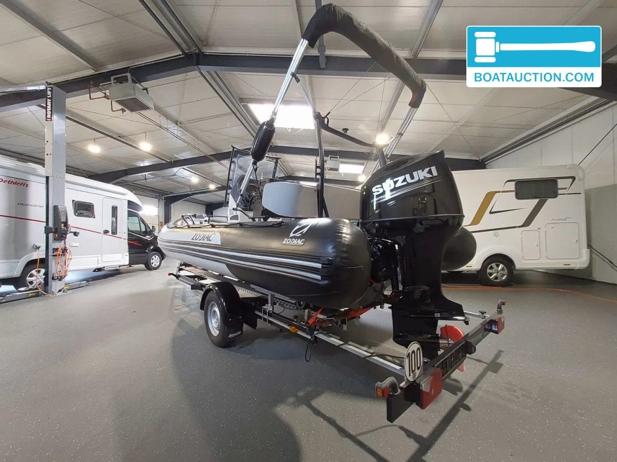 Foto 2 van Zodiac Open 6.5 Neo nu in de online veiling.