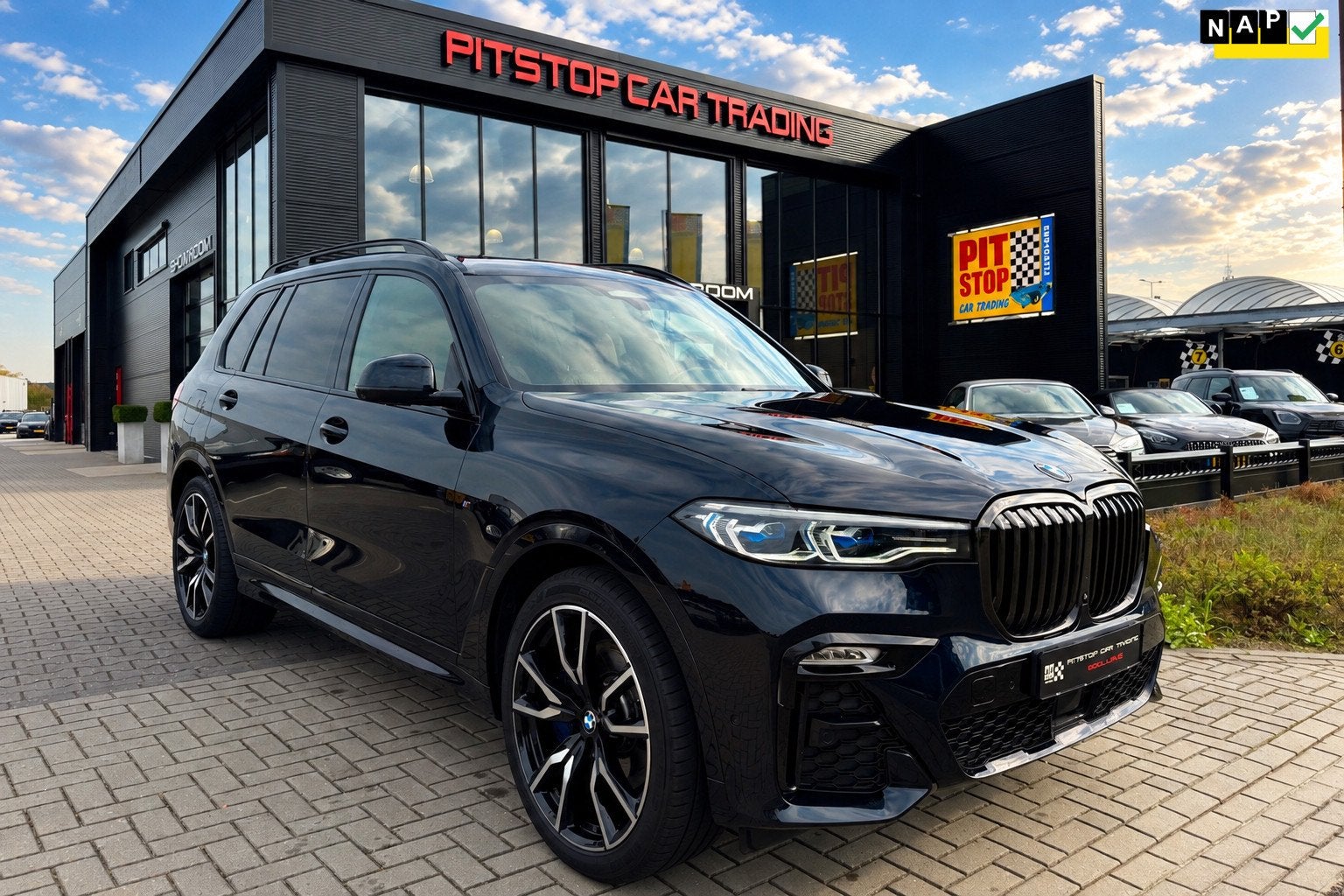 BMW X7 XDrive40i 6p. Adaptive Cruise, Ventilatie, H&K Audio,, Auto's, Dealer onderhouden, Gebruikt, Euro 6, Adaptive Cruise Control