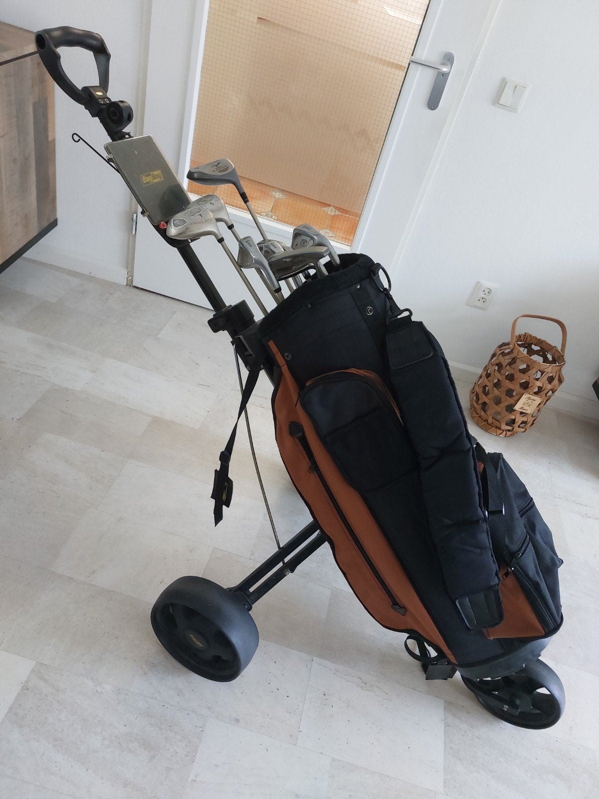 dames golfset met 3wiels kar en tas, Sport en Fitness, Ophalen, Gebruikt, Set