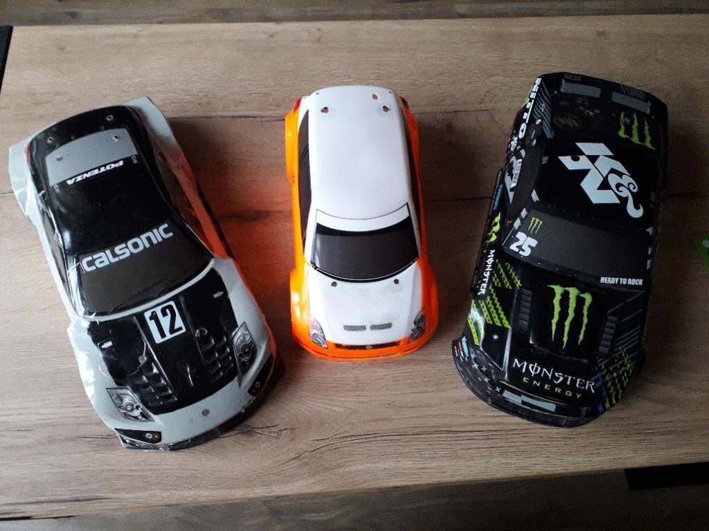 3 RC auto kappen voor bv Tamiya auto, Ophalen, Gebruikt, Onderdeel