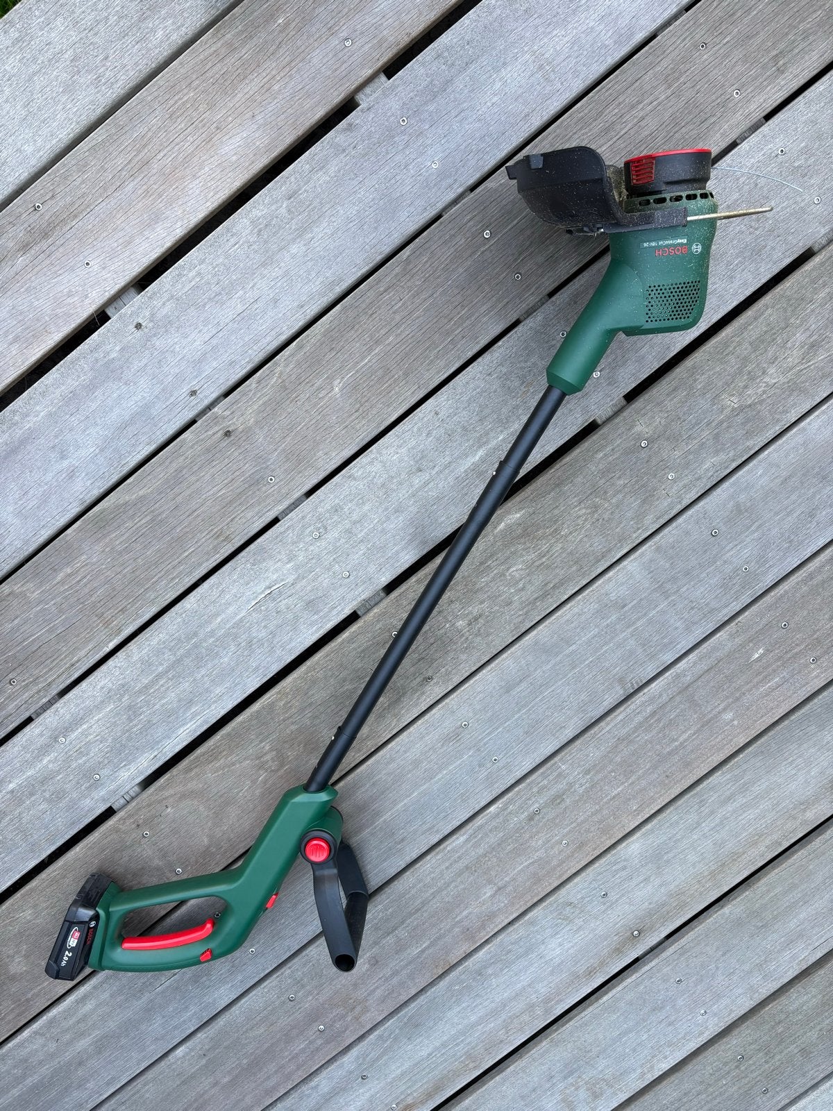 Bosch EasyGrassCut 18V-26 Accu Grastrimmer, Cirkelmaaier, Accu-grasmaaier, Ophalen of Verzenden, Zo goed als nieuw