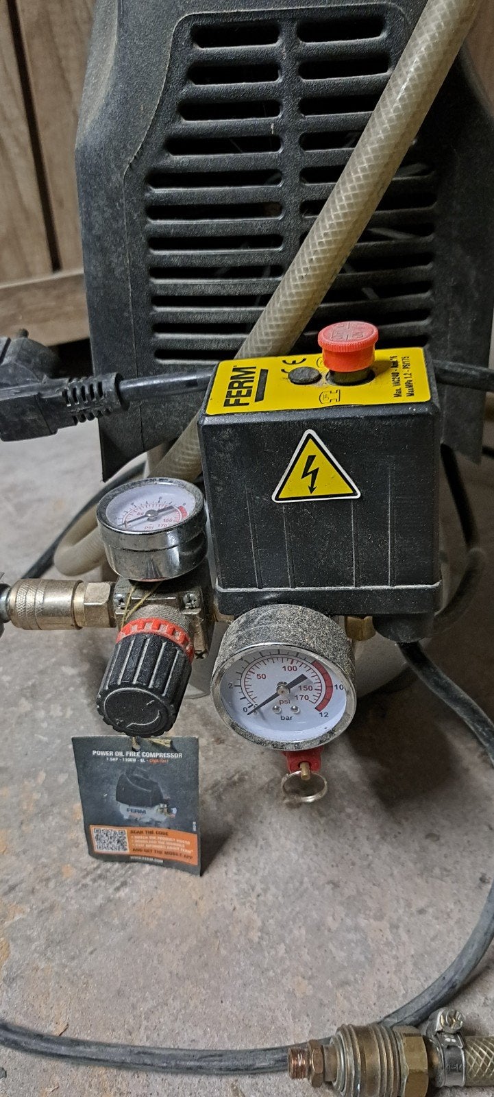 FERM CRM1041 Compressor - Compact en Krachtig, Ophalen
