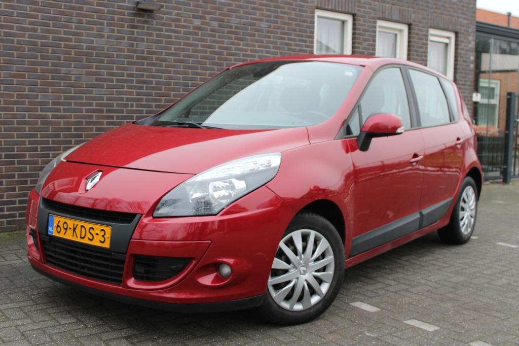 ≥ Renault Scénic 2.0 Automaat-clima-navi-trekhaak-inruil mog — Renault ...