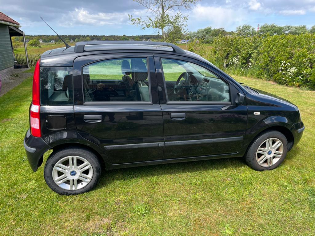 Fiat panda 140.000 km, Panda, Zwart, Handgeschakeld, Particulier