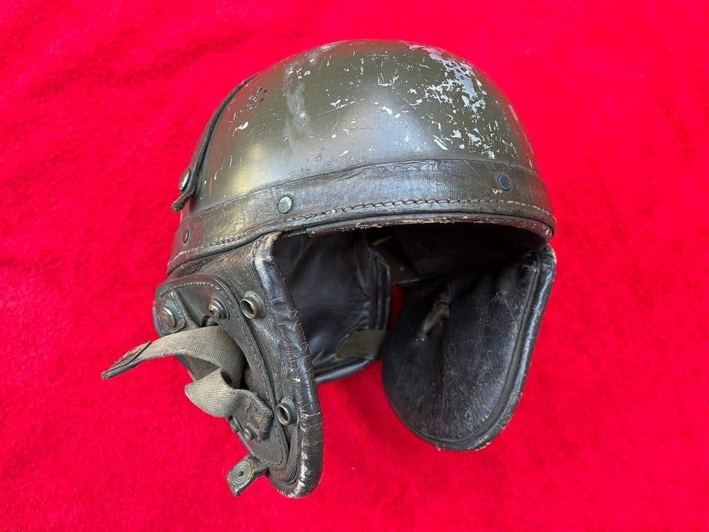 De tank helm M64, Nederlandse krijgsmacht. Maat 57, Verzenden, Duitsland, Helm of Baret