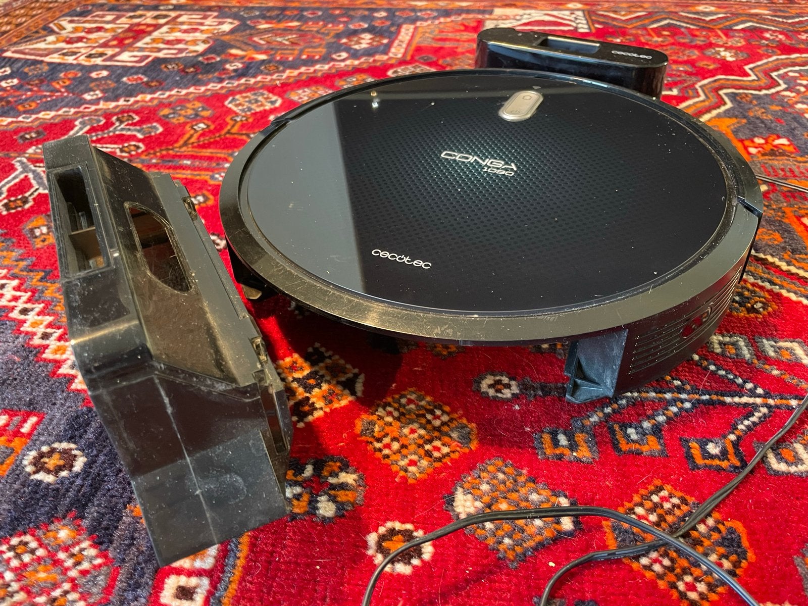 Cecotec Conga 1090 Robotstofzuiger met laadstation, Overige merken, Gebruikt, Robotstofzuiger, Reservoir