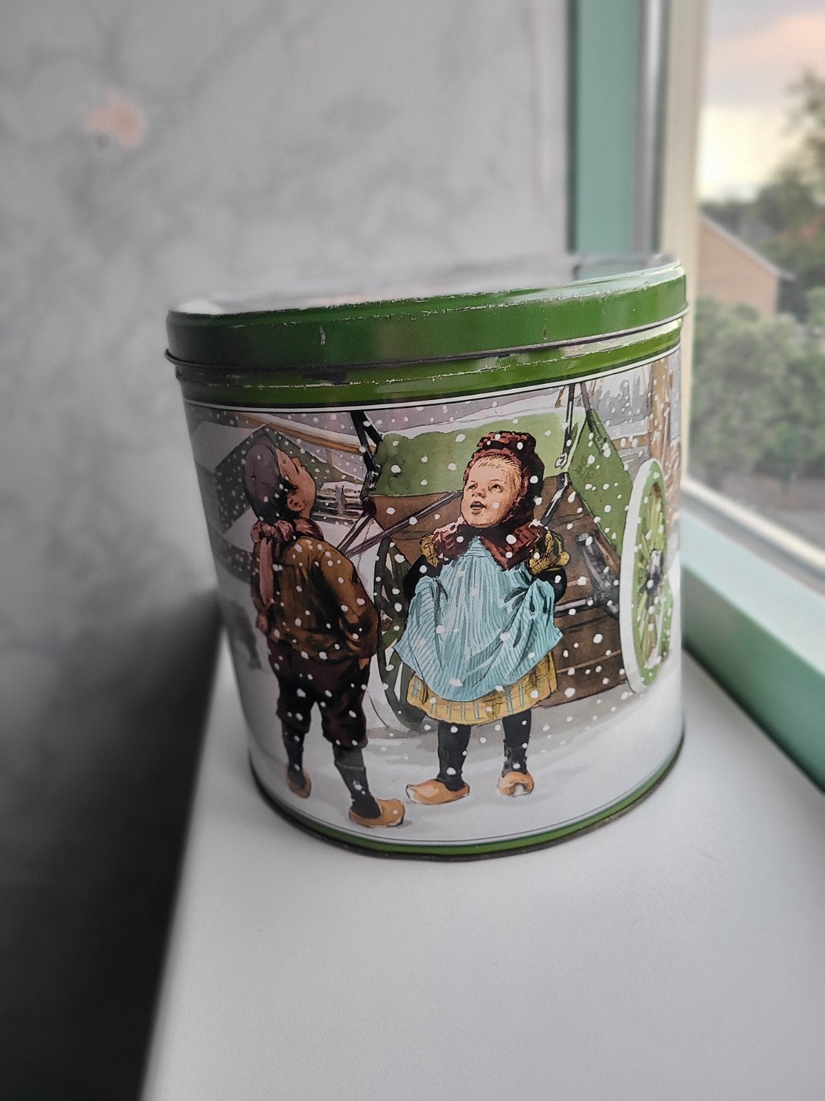 Vintage blikken trommel met kinderillustraties, Ophalen of Verzenden