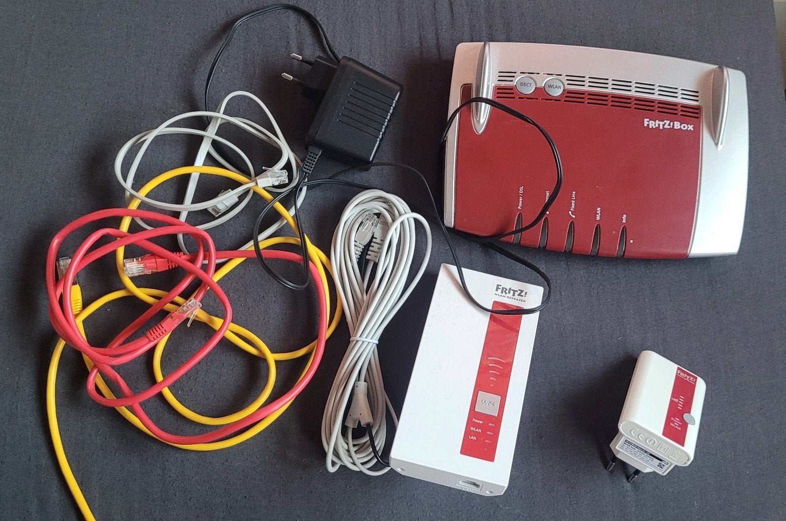 Complete FRITZ! Wifi-set: FRITZ!Box 7360 v2 + 2x FRITZ!Repea, Computers en Software, Ophalen of Verzenden, Gebruikt, FRITZ!