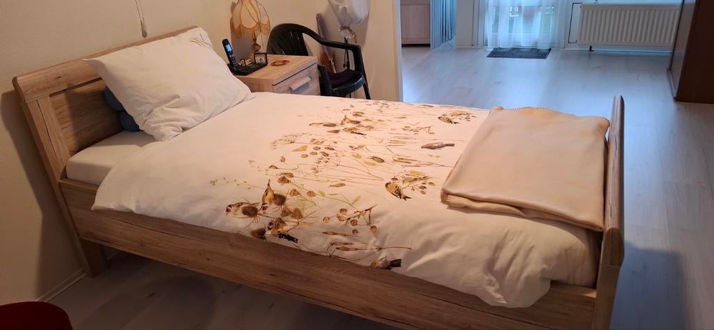 Senioren bed, Ophalen