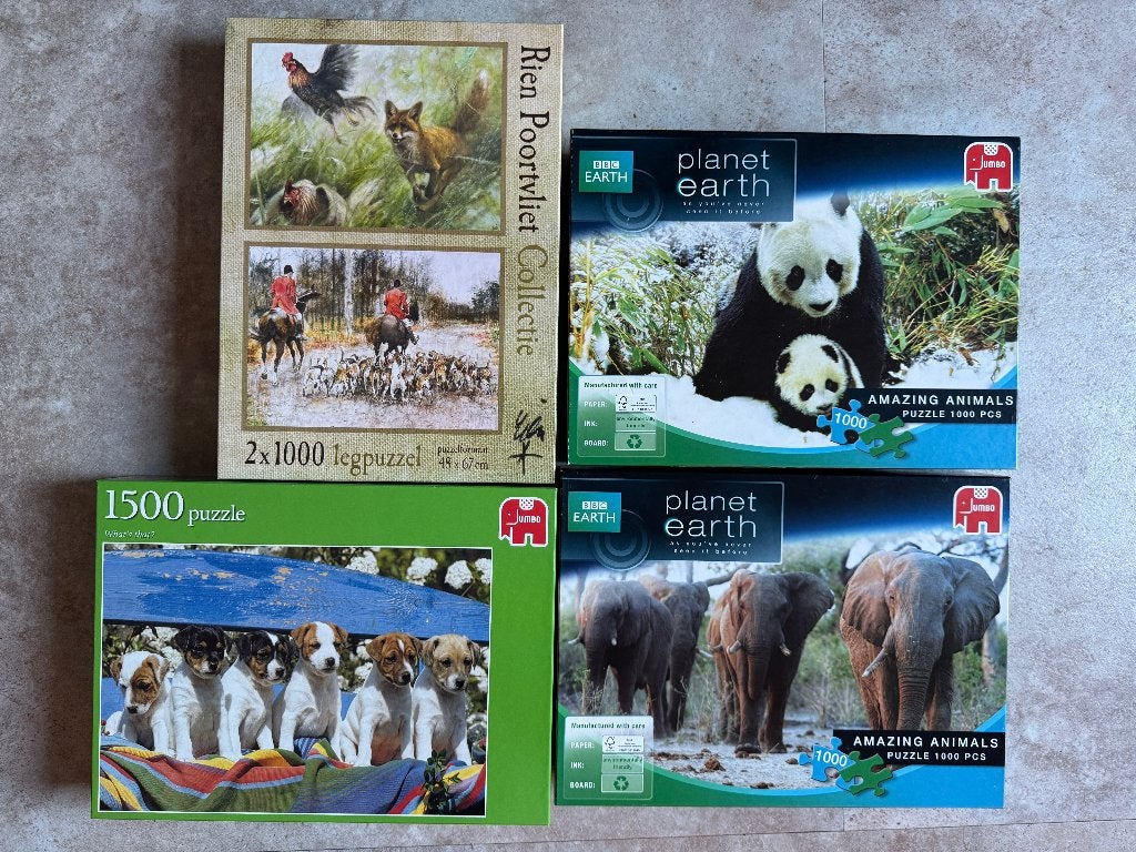 Diverse puzzels: Rien Poortvliet, Planet Earth, puppy's, Ophalen, 500 t/m 1500 stukjes, Gebruikt, Legpuzzel