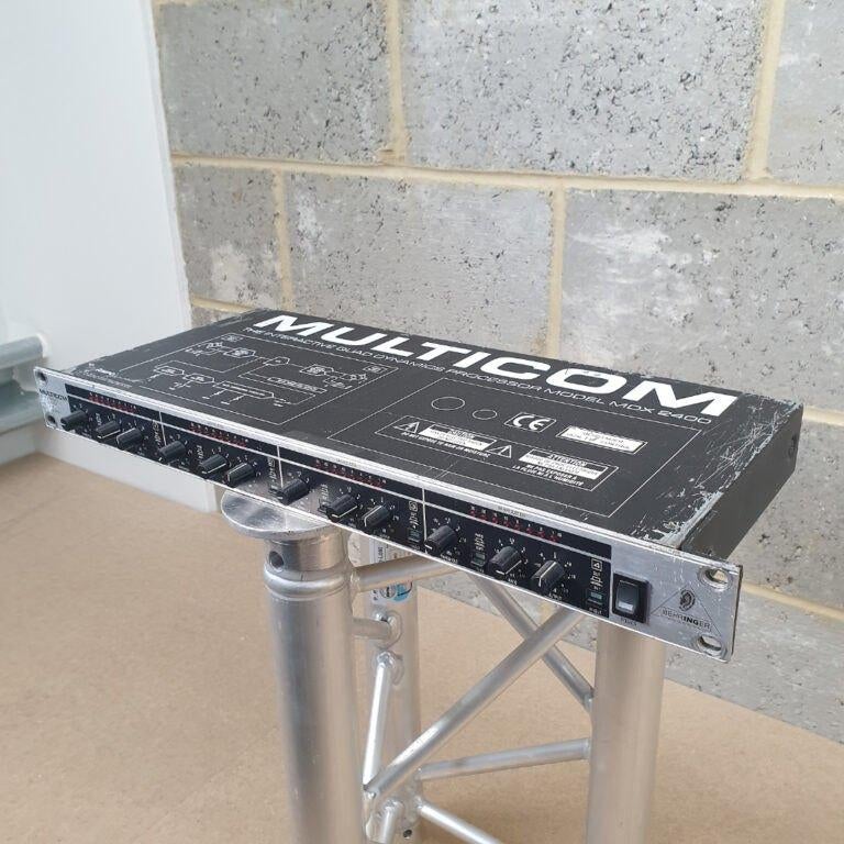 behringer multicomm mdx2400, Muziek en Instrumenten, Effecten, Gebruikt, Compressor, Multi-effect, Ophalen