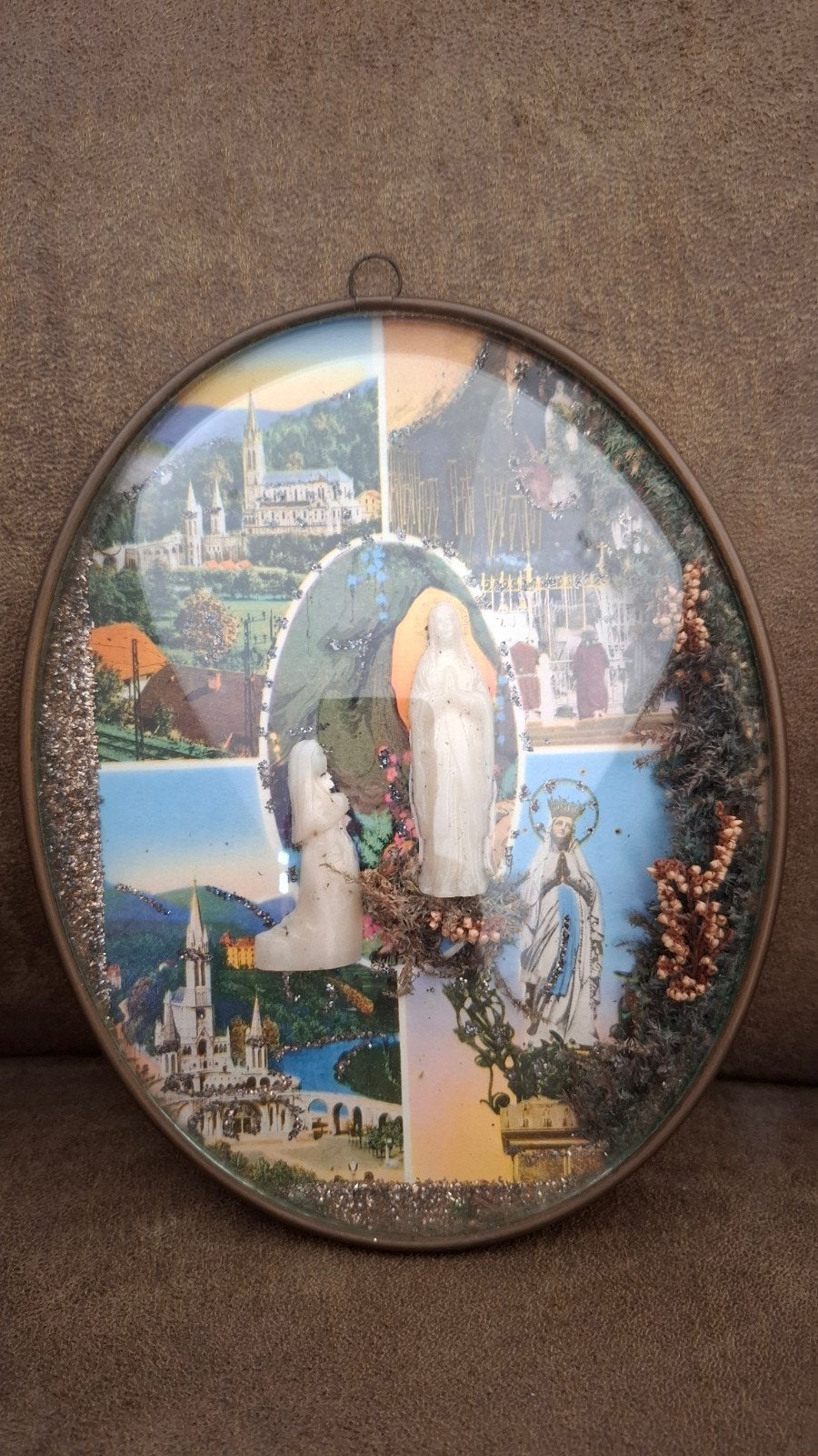 vintage relikwie Lourdes., Verzamelen, Religie, Ophalen of Verzenden, Gebruikt, Overige typen, Christendom | Katholiek