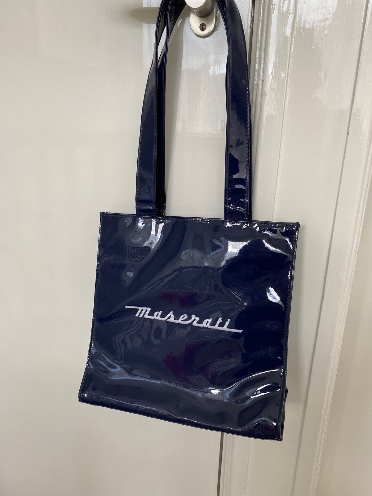 Donkerblauwe Maserati Laktas. Nieuw., Ophalen of Verzenden, Nieuw
