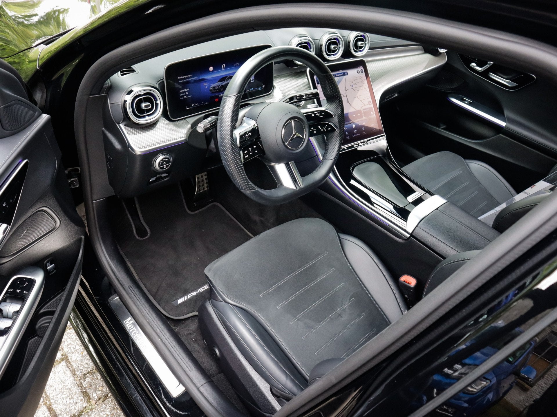 Mercedes-Benz C-Klasse 180 AMG Line 1e-Eig. & Dealer-Onderh, 12 maanden, Leder en Stof, Zwart, Origineel Nederlands