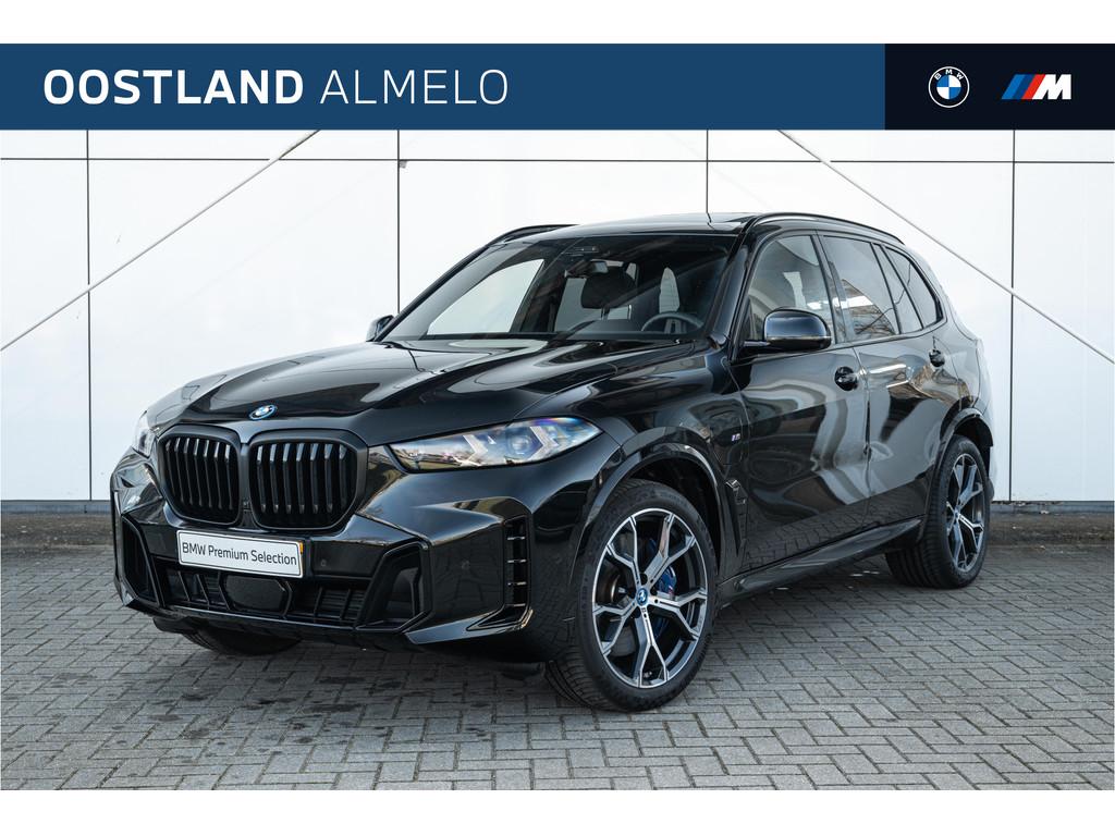 BMW X5 xDrive50e High Executive M Sport Automaat / Panoramad, Auto's, BMW, Gebruikt, 2395 kg, Met garantie (alle), Zwart