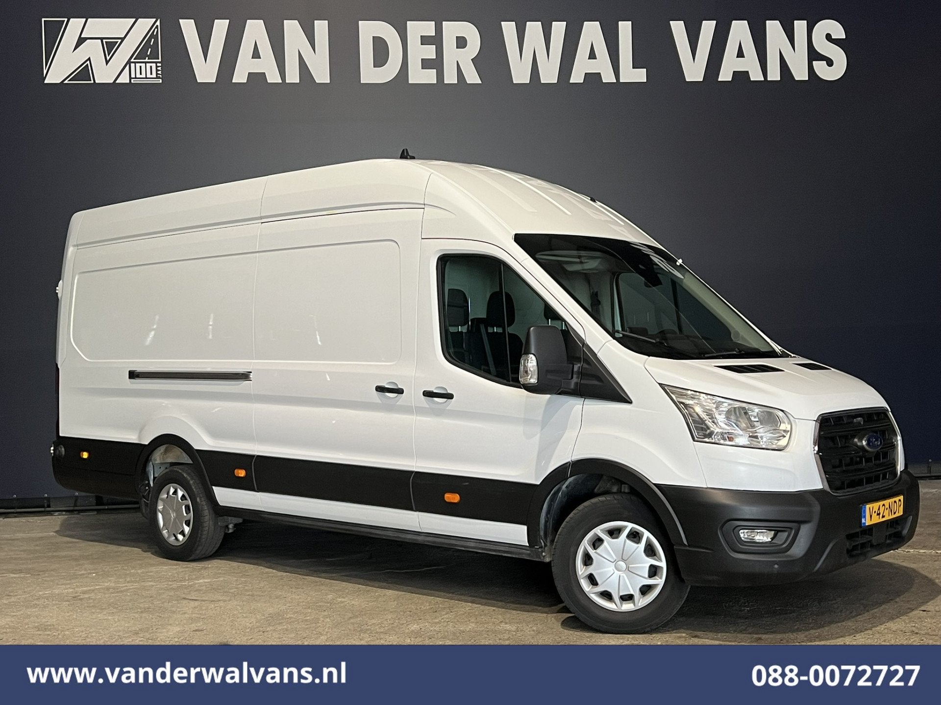 Ford Transit 2.0TDCI 131pk L4H3 Jumbo Euro6 Airco | Camera |, Voorwielaandrijving, Stof, 4 cilinders, Wit