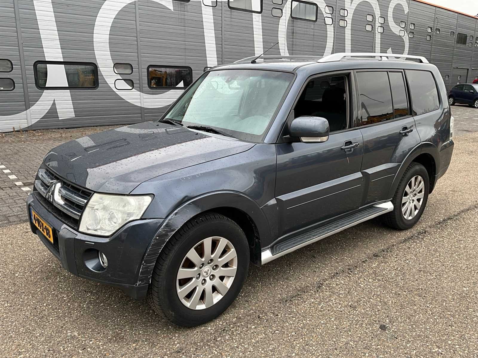 2009 Mitsubishi Pajero 3.2 Bedrijfswagen 4-VFX-18, Automaat, Gebruikt, Bedrijf, Diesel