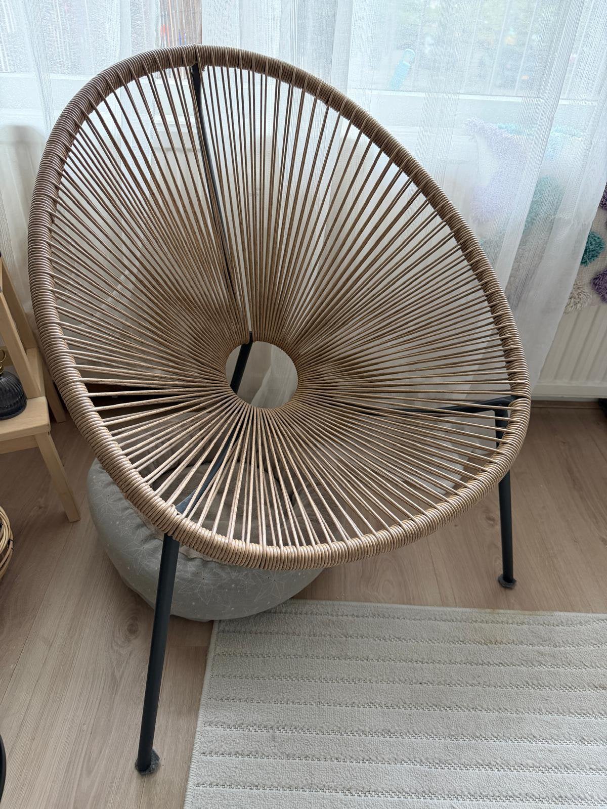 Leen Bakker rotan stoel, Ophalen, Zo goed als nieuw, Rotan