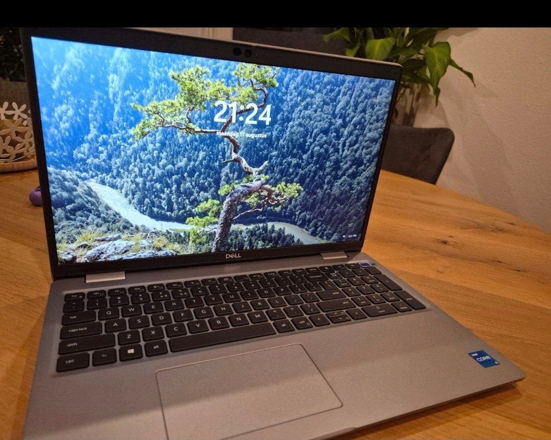 Dell Latitude 5520 Laptop - i5, 16GB RAM, 238GB SSD, Computers en Software, Windows Laptops, Ophalen, 2 tot 3 Ghz, Intel Core i5-1135G7
