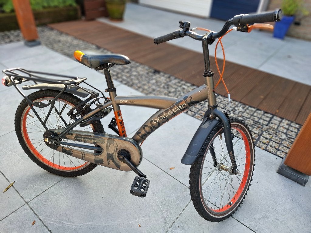 Loekie Booster 20 inch, Ophalen, Gebruikt, 20 inch of meer