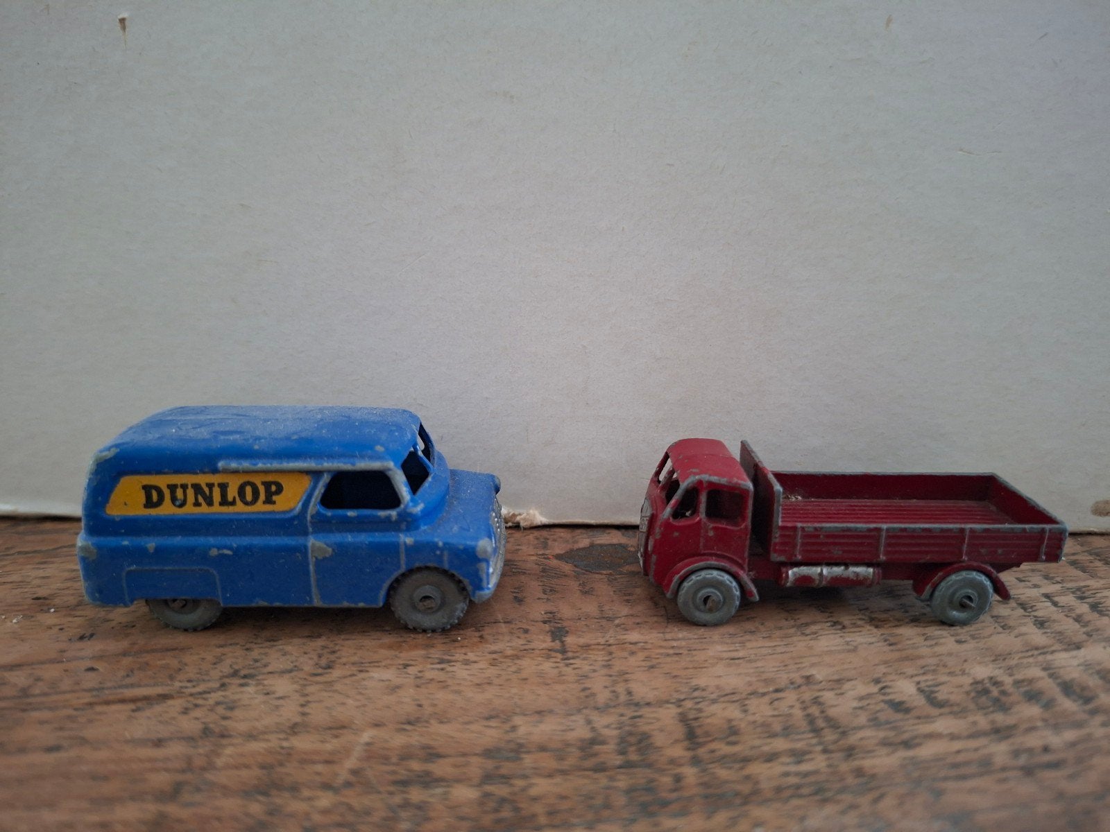 Vintage Matchbox speelgoedauto's:Dunlop busje en vrachtwagen, Ophalen of Verzenden, Gebruikt