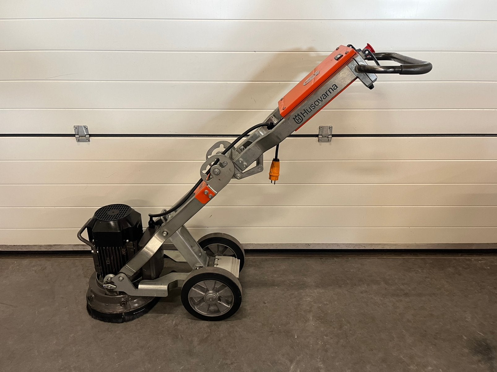 Husqvarna PG-280 betonslijpmachine Betonschuurmachine ZGST., Ophalen, Zo goed als nieuw