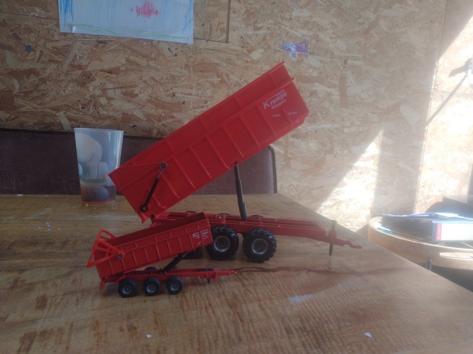 Krampe Kipper model: gedetailleerde landbouwkipper, Overige merken, 1:32 tot 1:50, Overige typen, Ophalen of Verzenden