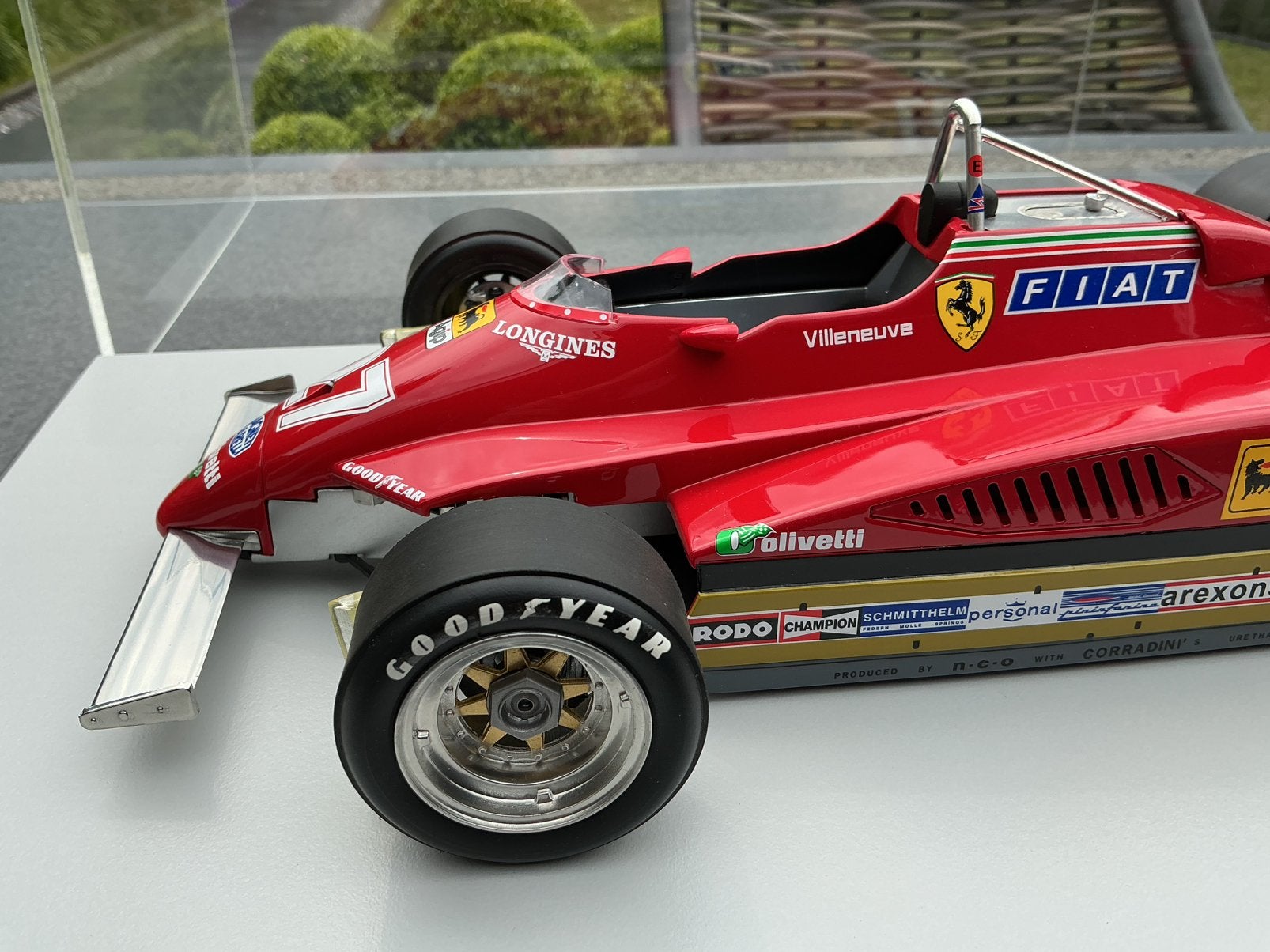 Ferrari 126C2 G.Villeneuve GP replicas 1:12 lim.1-500 SUPER!, Hobby en Vrije tijd, Modelauto's | 1:5 tot 1:12, Ophalen, Zo goed als nieuw