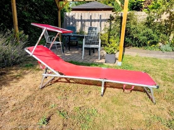 2 rode tuin ligbedden / strandbedjes met zonnedak, nieuw, Ophalen, Nieuw, Aluminium, Verstelbaar