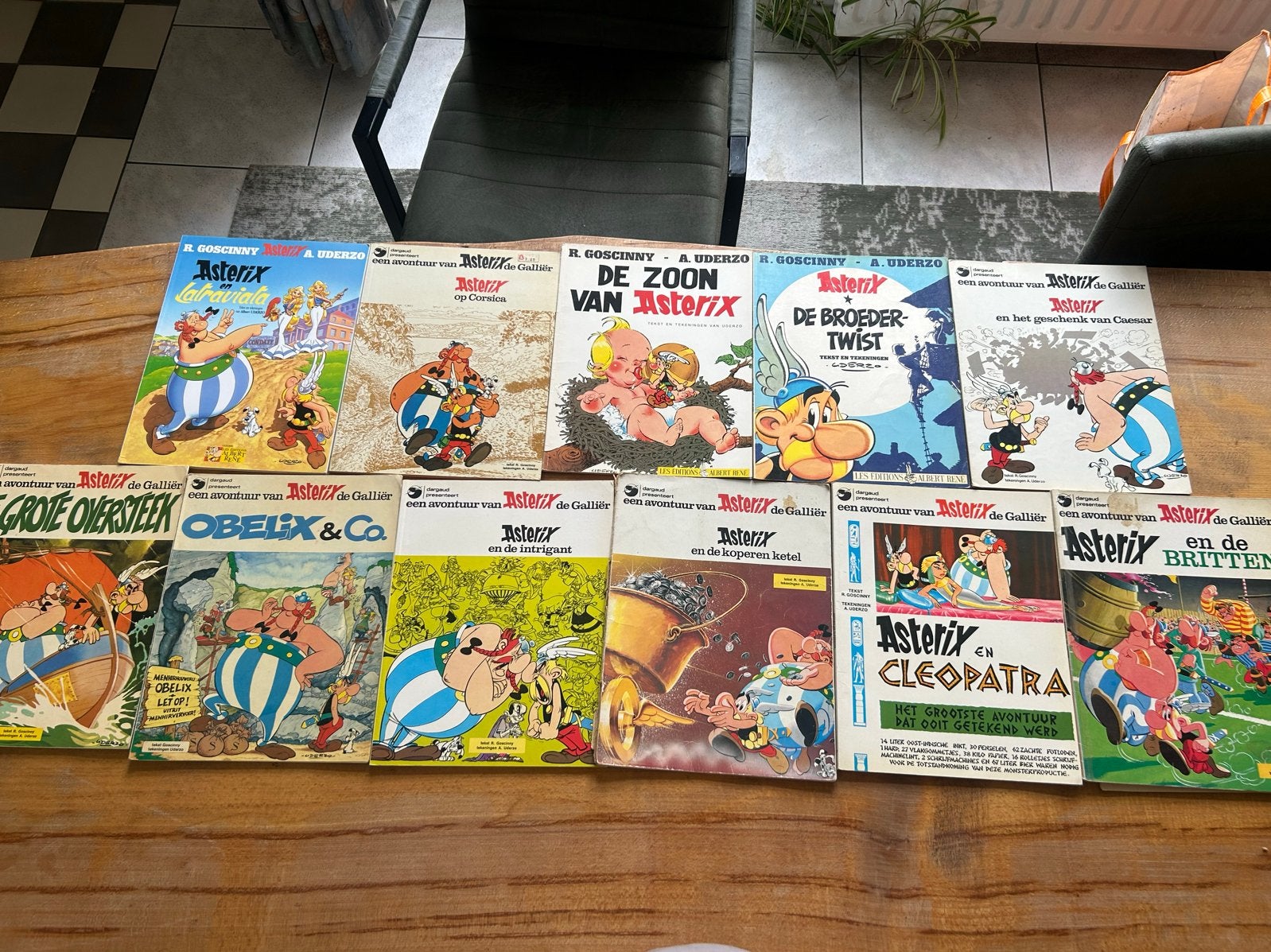 Asterix en Obelix stripboeken - 11 stuks, Boeken, Stripboeken, Meerdere stripboeken, Ophalen, Gelezen
