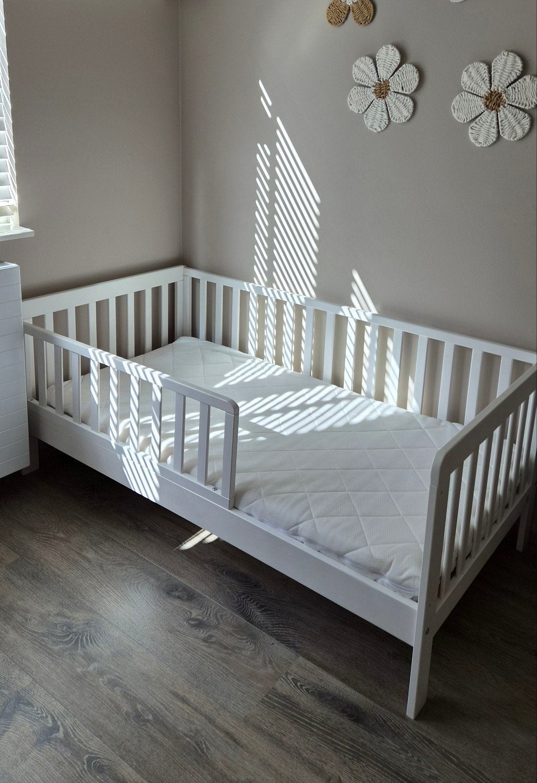 Peuterbed Petite Amélie en lattenbodem., Ophalen, Gebruikt, 70 tot 85 cm, 140 tot 160 cm