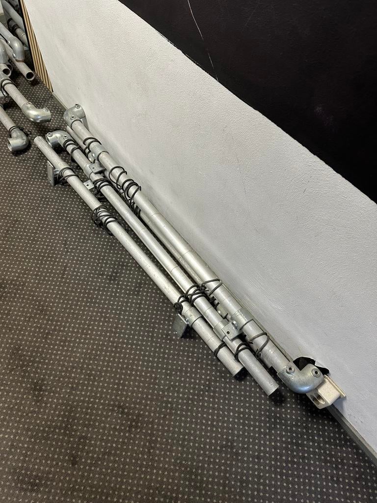 Aluminium frame voor reclame, Doe-het-zelf en Verbouw, Steigers, Ophalen, Gebruikt, Overige typen, 2 tot 5 meter