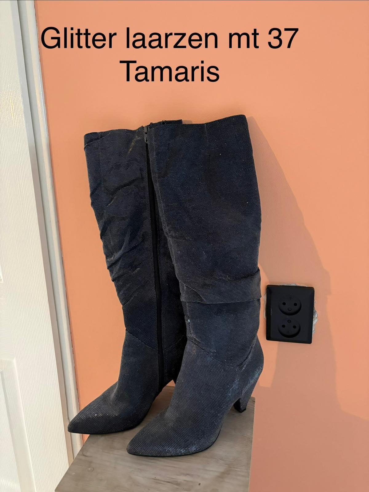 Mooie laarzen, Ophalen of Verzenden, Zo goed als nieuw, Zwart, Hoge laarzen