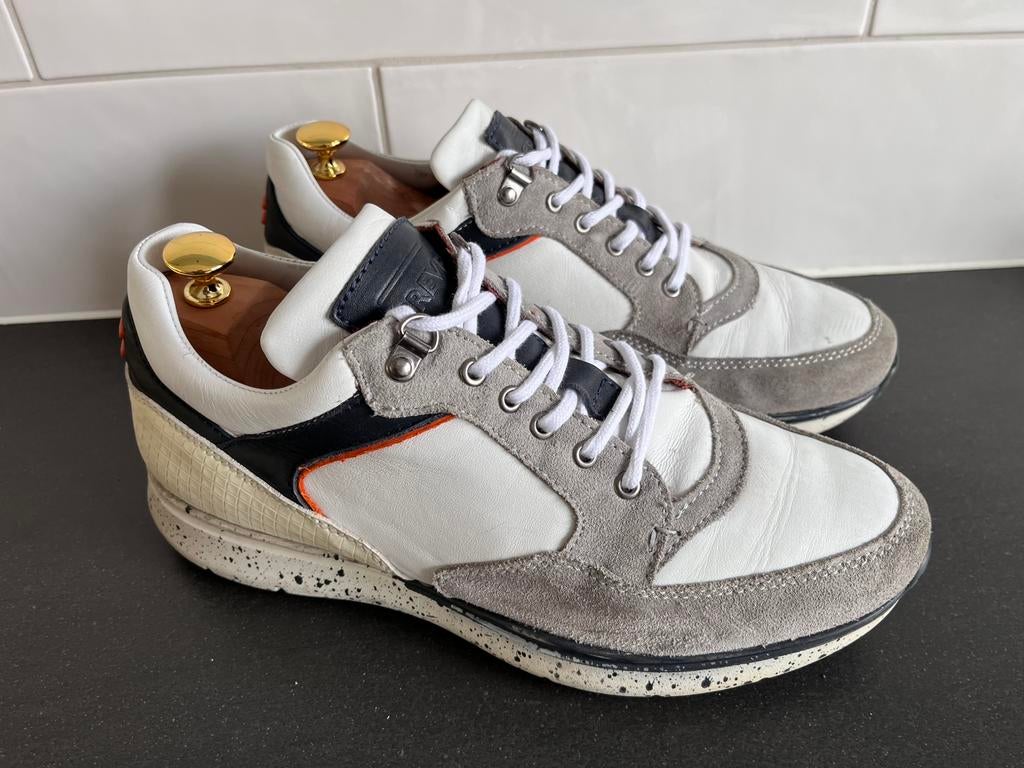 Greve sneakers maat 9 / 43, Kleding | Heren, Schoenen, Zo goed als nieuw, Sneakers of Gympen, Overige kleuren, Ophalen of Verzenden