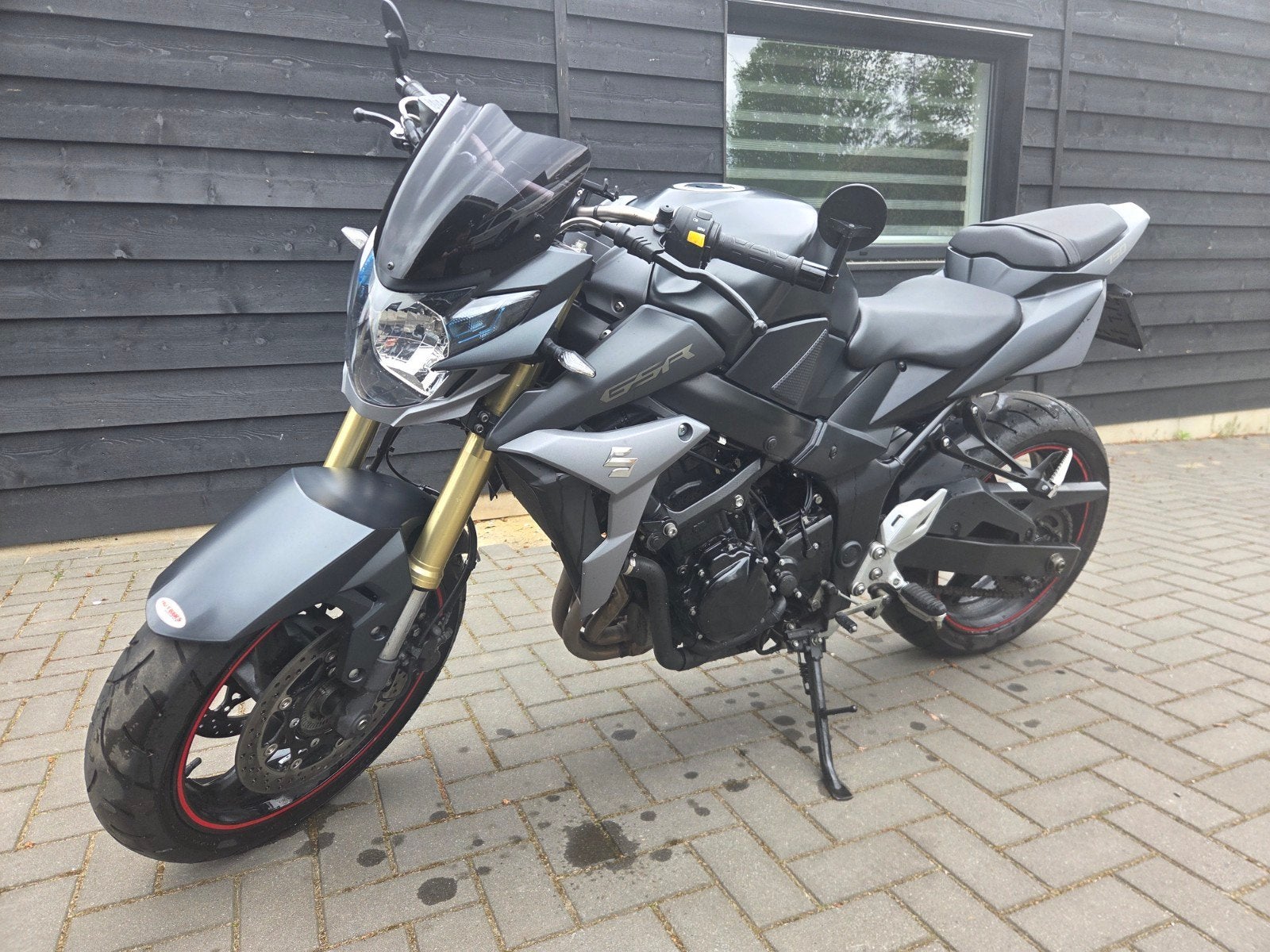 Suzuki GSR750, 750 cc, 4 cilinders, Motorrijbewijs A, Particulier