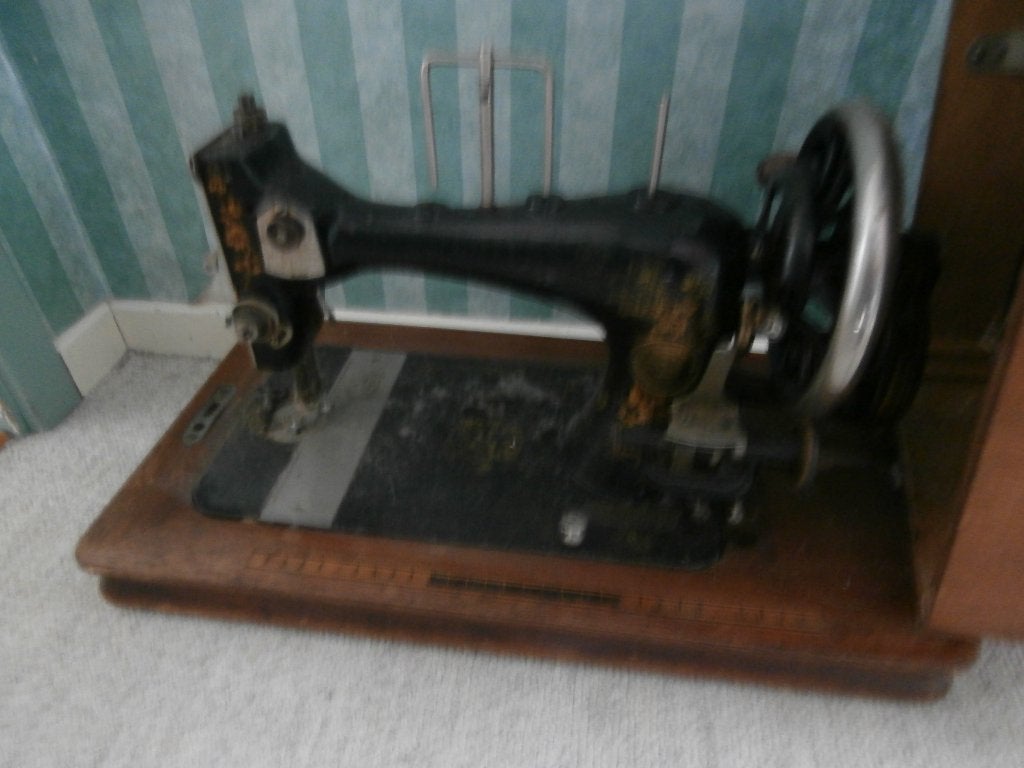 antiek naaimachine Veritas houten kap retro naaien decoratie, Ophalen of Verzenden