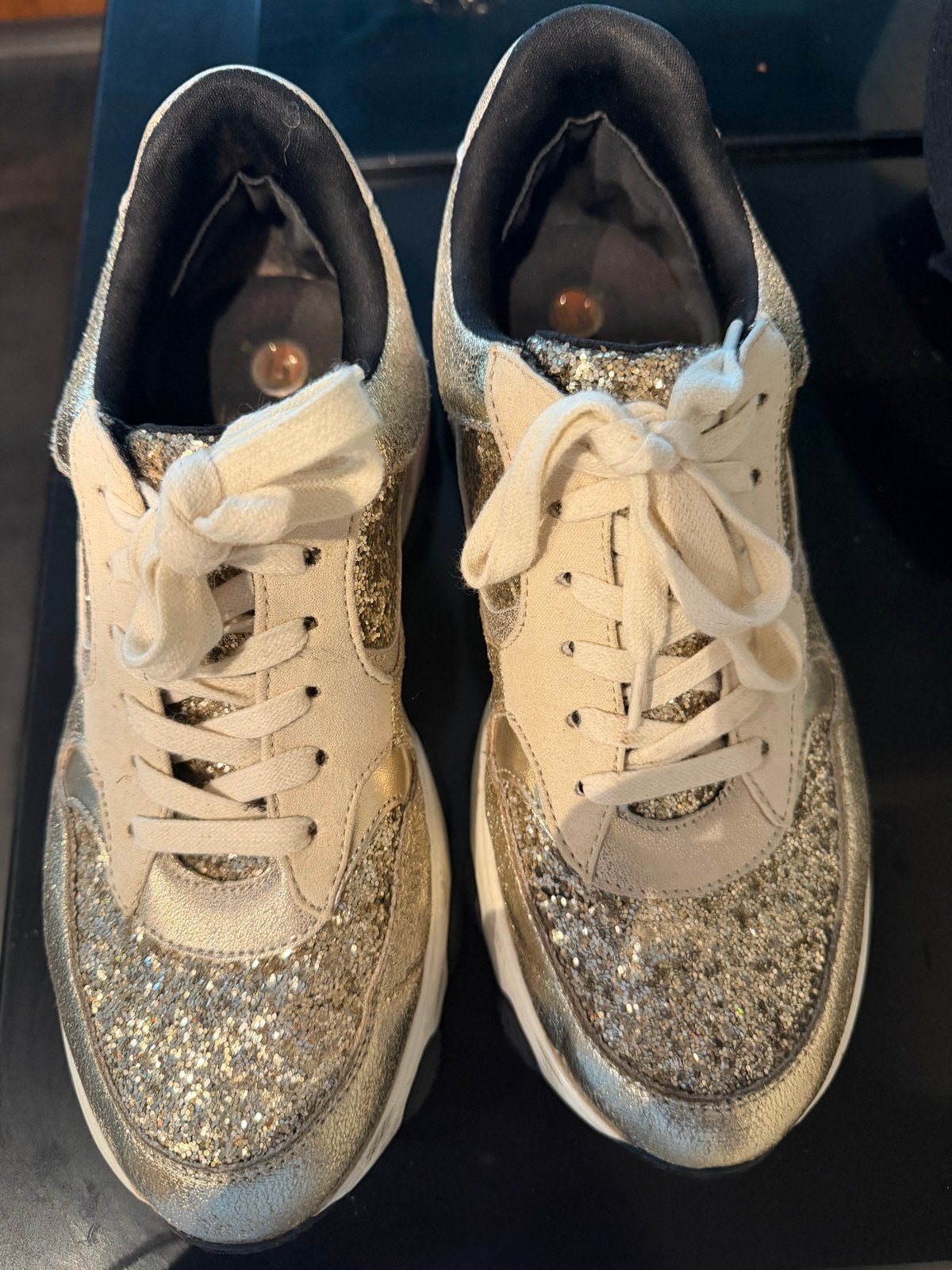 La Strada sneakers goud met glitters, maat 38, Verzenden, Zo goed als nieuw, Overige kleuren, Sneakers of Gympen
