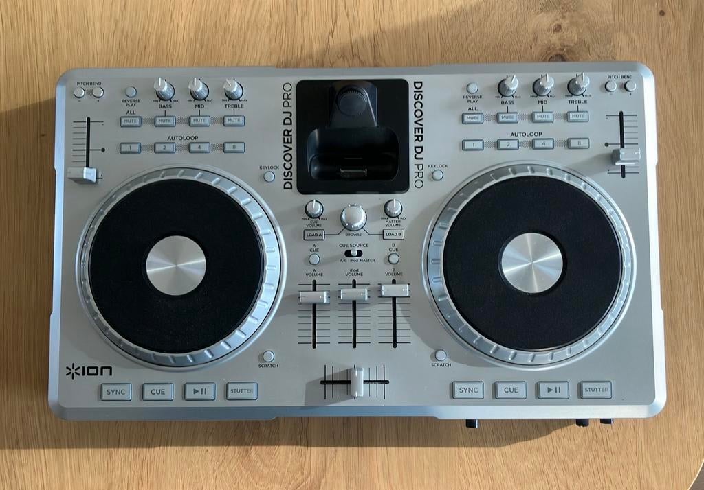 ION Discover DJ Pro DJ-set - Zo goed als nieuw, Ophalen of Verzenden, Zo goed als nieuw, Dj-set, Overige merken